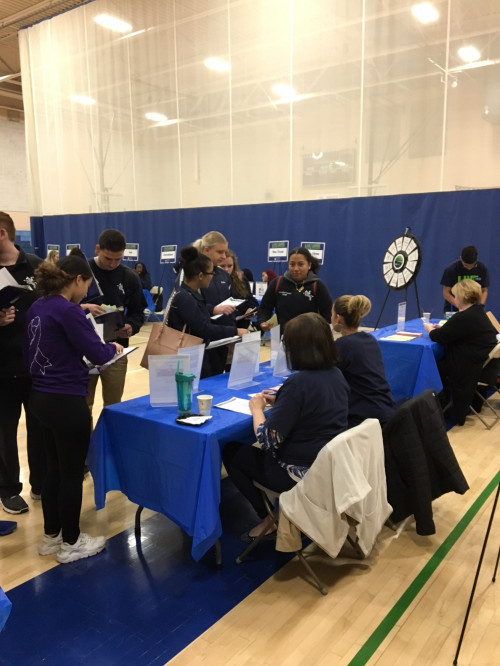 Sikorsky Credit Union Holds Annual Event for Seniors at Ansonia High School - Sikorsky Credit Union Holds Annual Event for Seniors at Ansonia High School